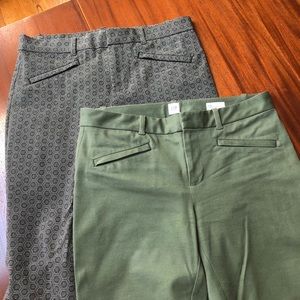 2 pairs GAP skinny ankle pants